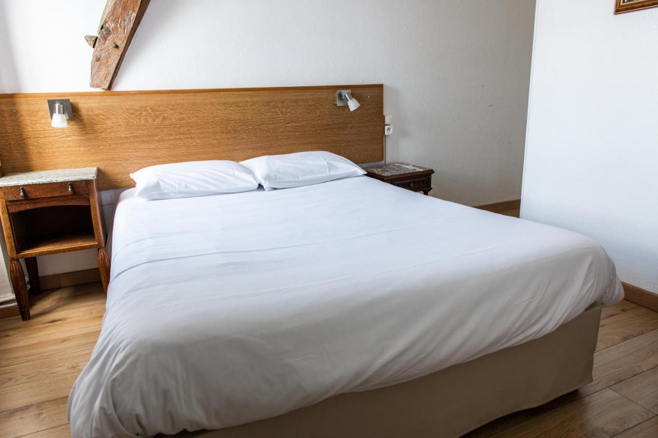 Le Relais Des Templiers Hotel Beaugency Exterior foto