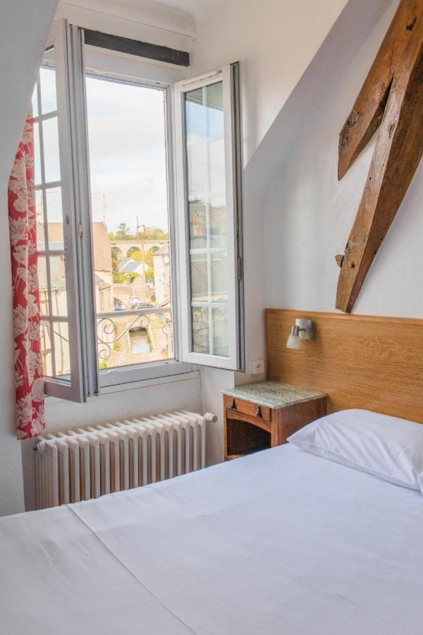 Le Relais Des Templiers Hotel Beaugency Exterior foto