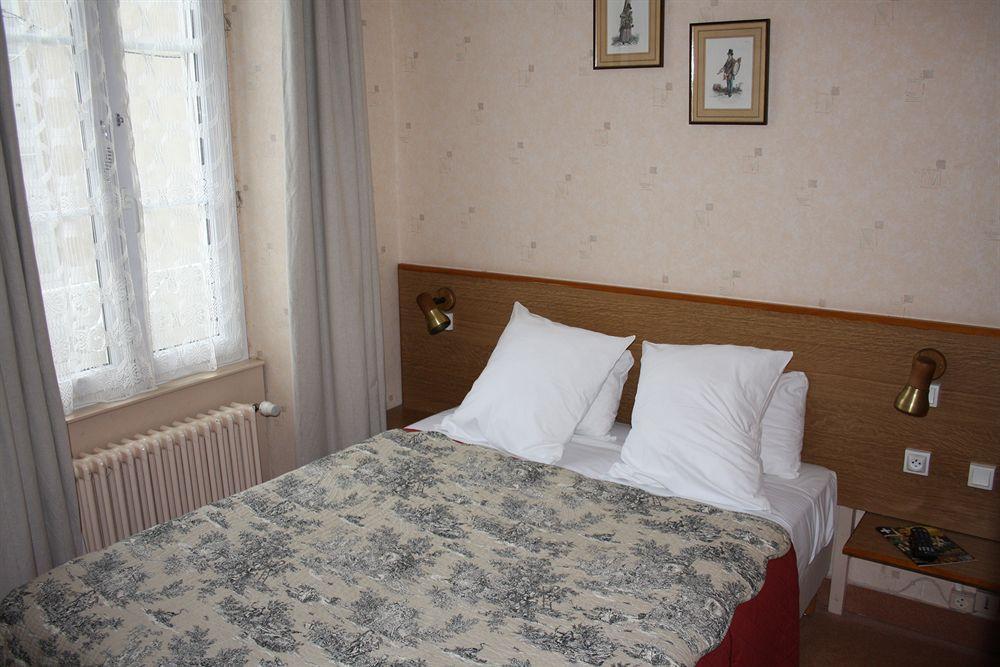 Le Relais Des Templiers Hotel Beaugency Exterior foto