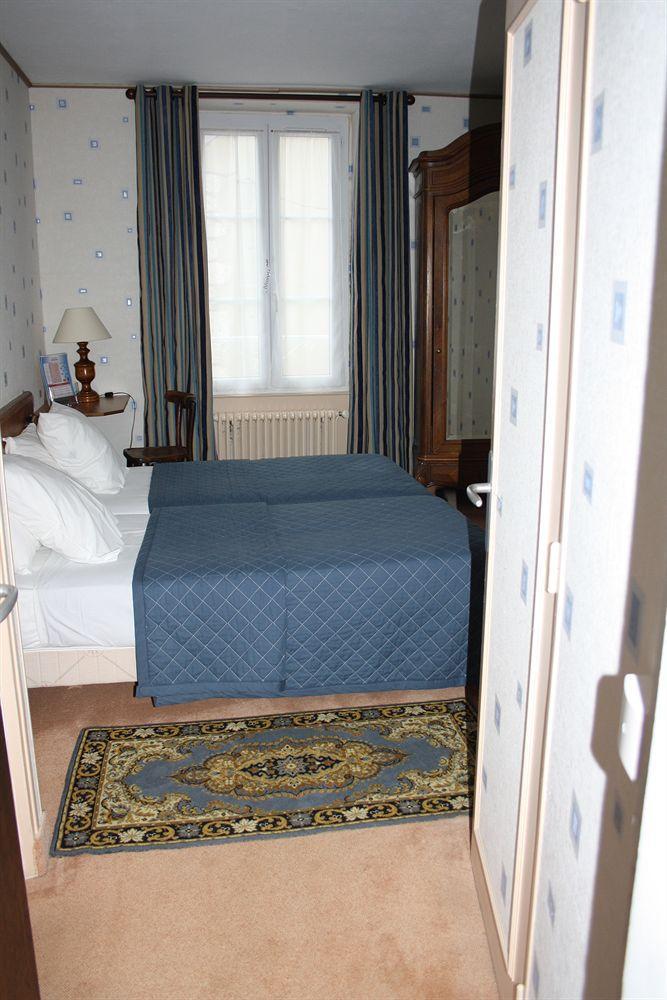 Le Relais Des Templiers Hotel Beaugency Exterior foto