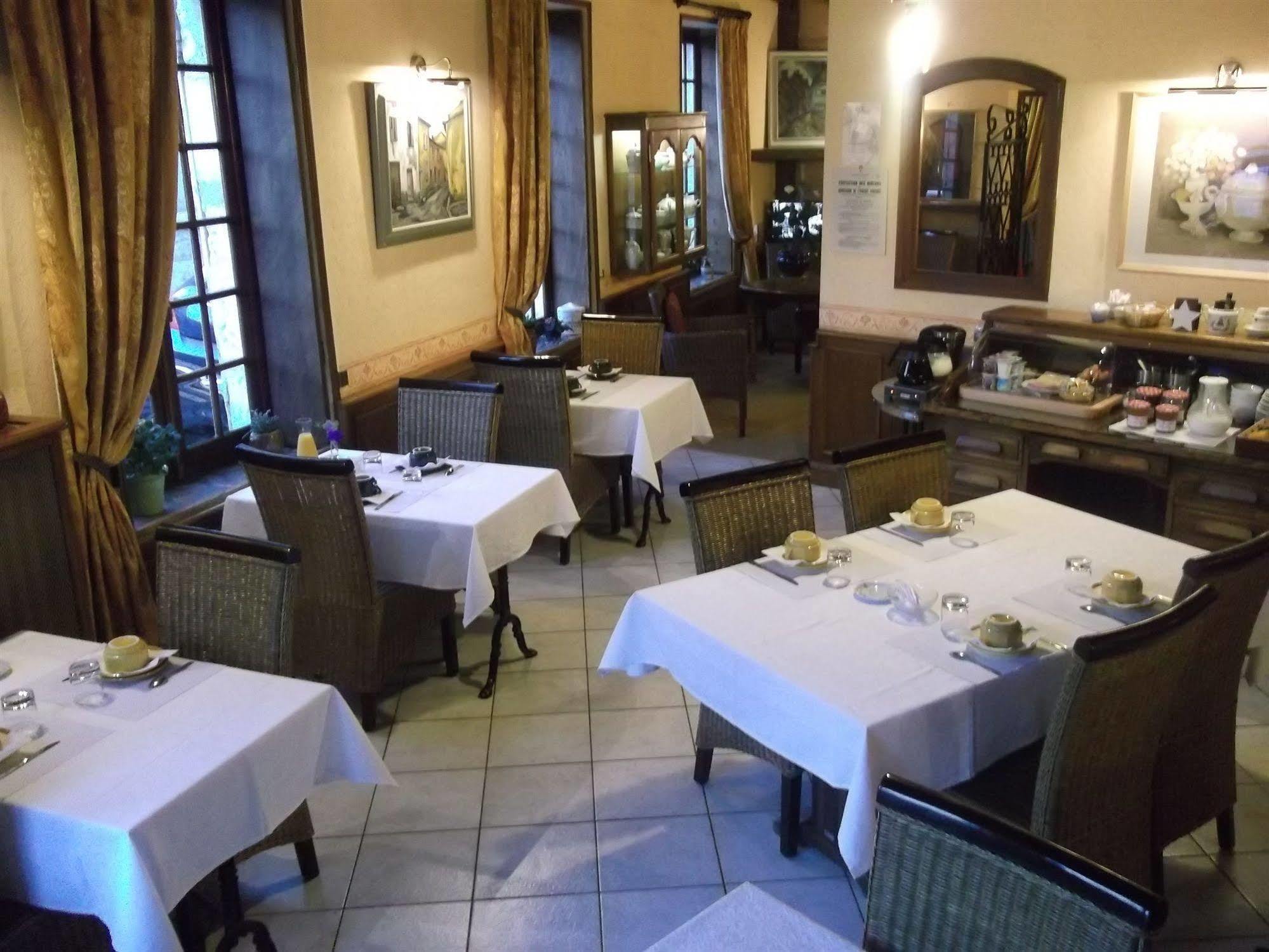 Le Relais Des Templiers Hotel Beaugency Exterior foto